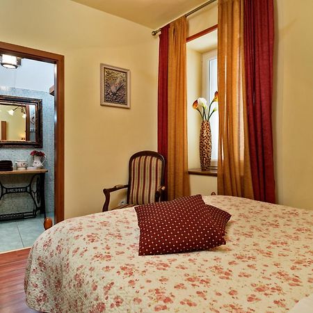 Emperor'S Suites Split Exteriör bild