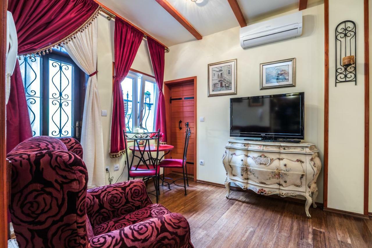 Emperor'S Suites Split Exteriör bild